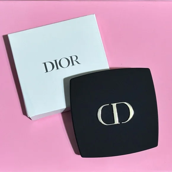 NIB Dior Beauty Compact Mirror - Picture 1 of 7